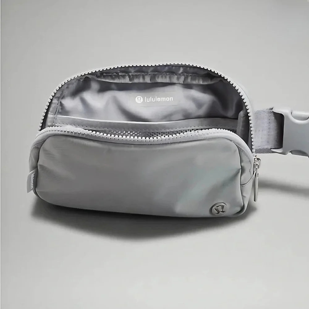 Lululemon Everywhere Crossbody Belt Bag 1L – Silver Drop Gray Waist Bag